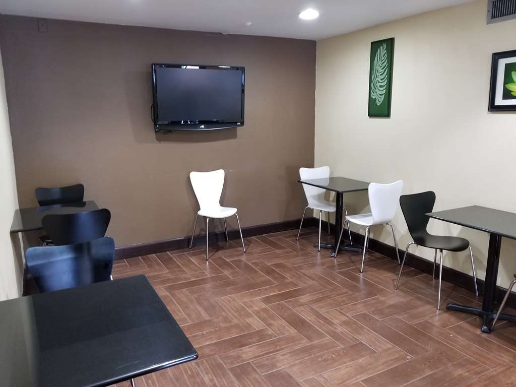 Red Roof Inn Raleigh North-Crabtree Mall-Lenovo Center Restaurant foto