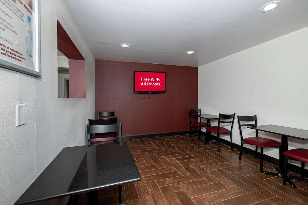 Red Roof Inn Raleigh North-Crabtree Mall-Lenovo Center Einrichtungen foto